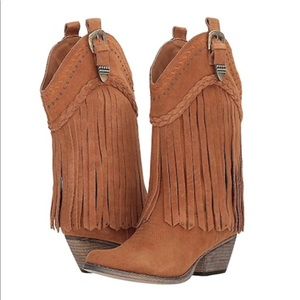 Very Volatile fringe boots size 7.5